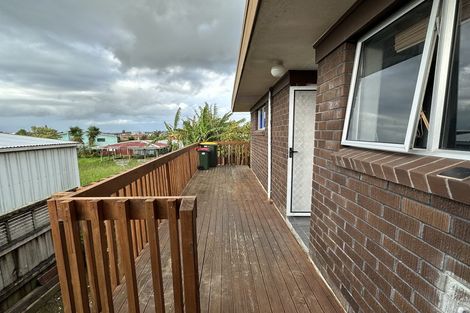 Photo of property in 4/13 Seabrook Avenue, New Lynn, Auckland, 0600