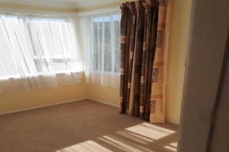 Photo of property in 115 Judd Crescent, Naenae, Lower Hutt, 5011