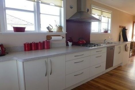 Photo of property in 27 Willis Street, Bader, Hamilton, 3206