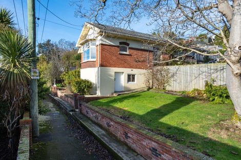 Photo of property in 84 Hazelhurst Pass, Caversham, Dunedin, 9012