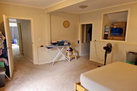 Photo of property in 156 Lynn Road, Bayview, Auckland, 0629