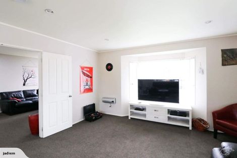 Photo of property in 58 Elsie Drive, Waiuku, 2123