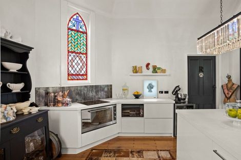 Photo of property in 17 School Road, Clive, 4102