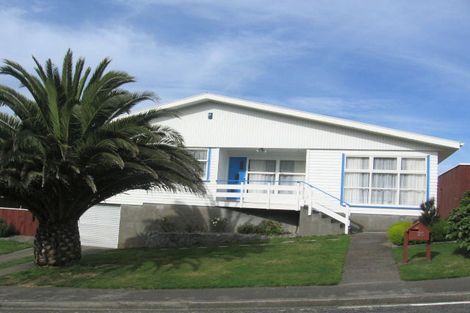 Photo of property in 25 Branscombe Street, Johnsonville, Wellington, 6037