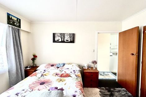 Photo of property in 2/44 Cambridge Street, Levin, 5510