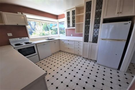 Photo of property in 15 Sevenoaks Drive, Bryndwr, Christchurch, 8053