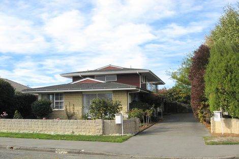 Photo of property in 2/19 Bucknell Street, Sockburn, Christchurch, 8042