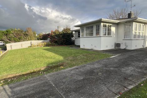 Photo of property in 43 Nottingham Avenue, Awapuni, Palmerston North, 4412
