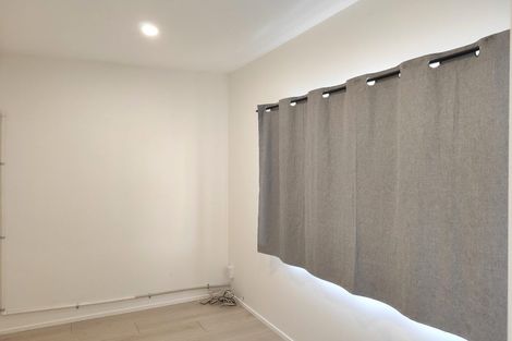 Photo of property in 24 Ireland Road, Mount Wellington, Auckland, 1060
