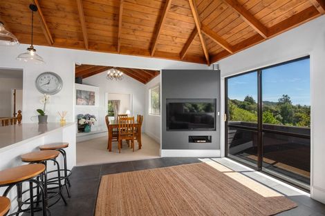 Photo of property in 3 Furneaux Grove, Whitby, Porirua, 5024