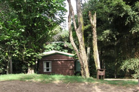 Photo of property in 7 Taraire Street, Ostend, Waiheke Island, 1081