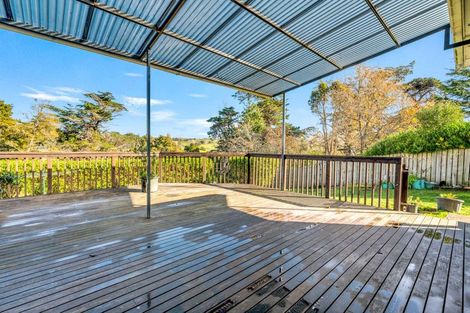 Photo of property in 8 Doctors Hill Road, Maungaturoto, 0520