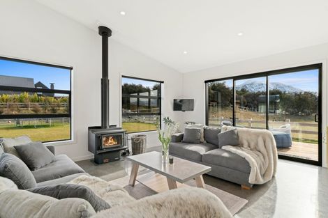 Photo of property in 9 Bull Ridge, Wanaka, 9305