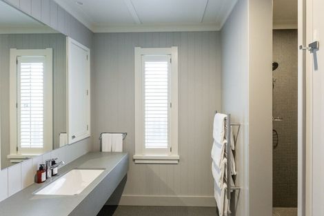 Photo of property in 313 Clifton Road, Te Awanga, 4102