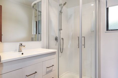 Photo of property in 94 Cedar Drive, Paraparaumu Beach, Paraparaumu, 5032