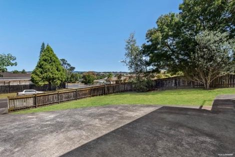 Photo of property in 139 Moire Road, West Harbour, Auckland, 0618