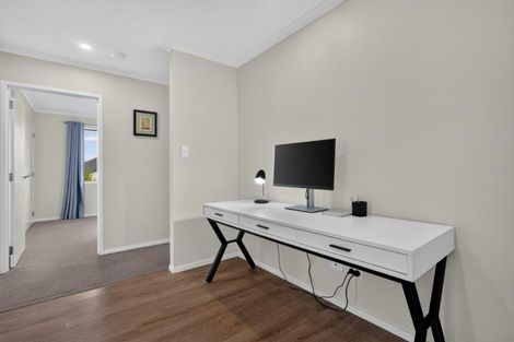 Photo of property in 40 Boocock Crescent, Orewa, 0931