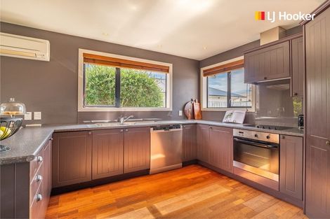 Photo of property in 40 Sunninghurst Drive, Fairfield, Dunedin, 9018