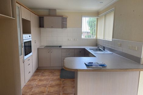 Photo of property in 5 Kirk Close, Rototuna, Hamilton, 3210