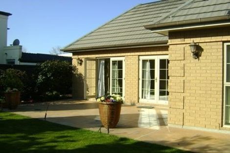 Photo of property in 8 Jane Deans Close, Riccarton, Christchurch, 8011