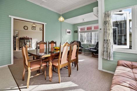 Photo of property in 208 Queen Sh25 Street, Thames, 3500