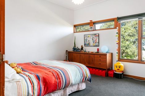 Photo of property in 43 Moana Road, Okitu, Gisborne, 4010