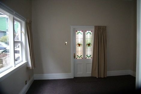 Photo of property in 17 George Street, Thorndon, Wellington, 6011