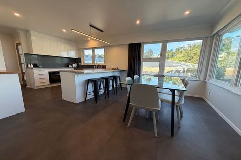 Photo of property in 82 Chester Road, Tawa, Wellington, 5028