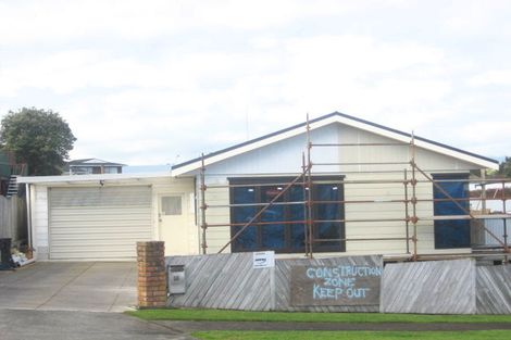 Photo of property in 18 Tahurangi Place, Spotswood, New Plymouth, 4310