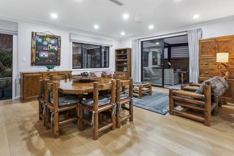 Photo of property in 10 Tawatawa Street, Long Bay, Auckland, 0630