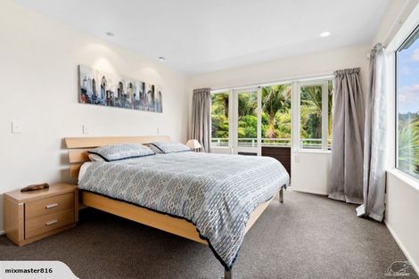 Photo of property in 514 South Titirangi Road, Titirangi, Auckland, 0604