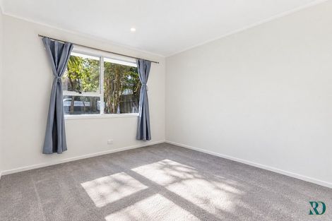 Photo of property in 38 Sunline Avenue, Massey, Auckland, 0614