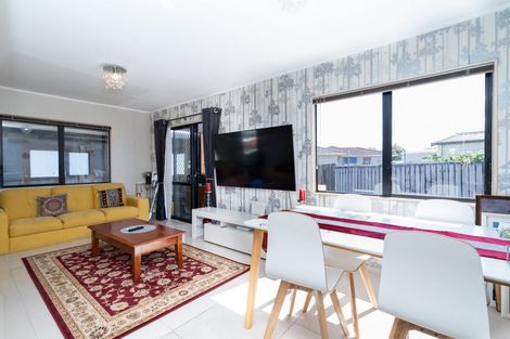 Photo of property in 4/211 Weymouth Road, Manurewa, Auckland, 2102