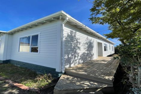 Photo of property in 9 Hargest Crescent, Saint Kilda, Dunedin, 9012