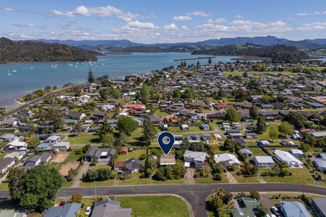 Photo of property in 22 Dundas Street, Whitianga, 3510