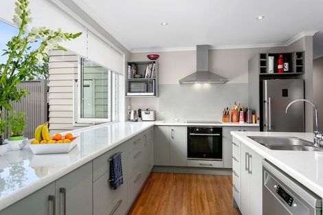 Photo of property in 49 Clare Street, Cambridge, 3434