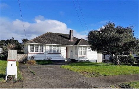 Photo of property in 9 Castor Crescent, Cannons Creek, Porirua, 5024