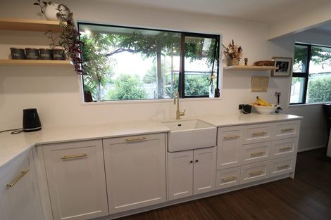 Photo of property in 21 Abercrombie Street, Milton, 9220