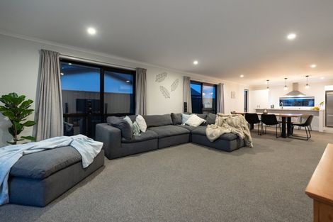 Photo of property in 16 Waghorn Street, Pyes Pa, Tauranga, 3112