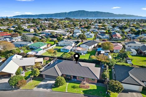 Photo of property in 28 Rifleman Lane, Paraparaumu Beach, Paraparaumu, 5032