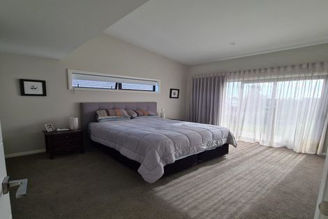 Photo of property in 17 Jonah Lomu Drive, Paerata, Pukekohe, 2124