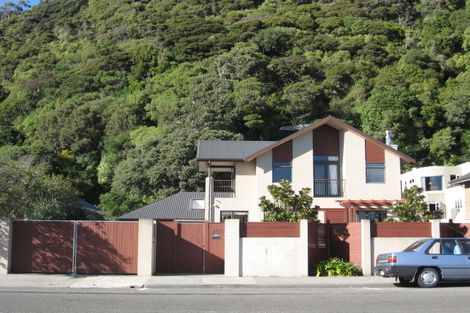 Photo of property in 201 Muritai Road, Eastbourne, Lower Hutt, 5013