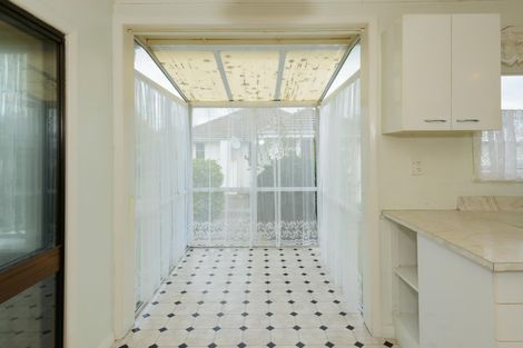 Photo of property in 12 Birmingham Street, Takaro, Palmerston North, 4412