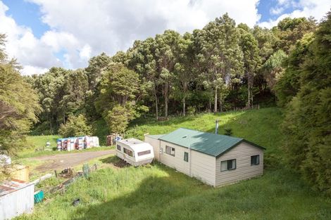 Photo of property in 195 Kapowai Road, Whenuakite, Whitianga, 3591