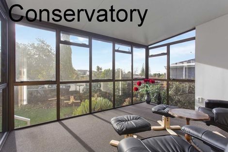 Photo of property in 10 Tanoa Place, Glendene, Auckland, 0602