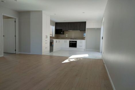 Photo of property in 147a Pigeon Mountain Road, Half Moon Bay, Auckland, 2012
