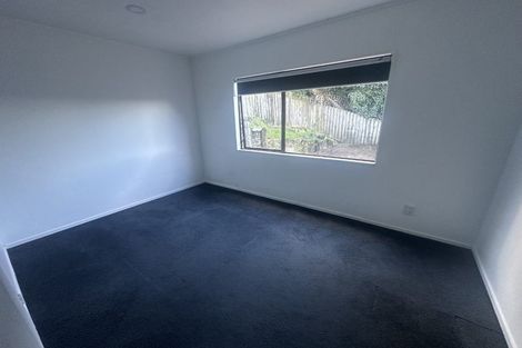 Photo of property in 2/43 Noeleen Street, Glenfield, Auckland, 0629