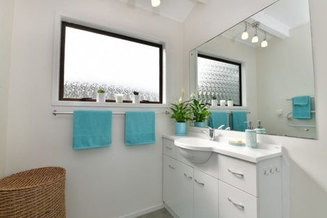 Photo of property in 12b Brandon Road, Manly, Whangaparaoa, 0930