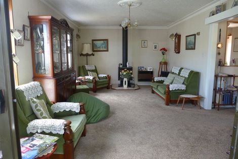 Photo of property in 63 Sarabande Avenue, Redwood, Christchurch, 8051