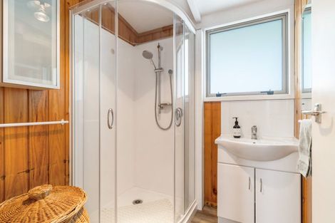 Photo of property in 208 Ajax Road, Whangamata, 3620